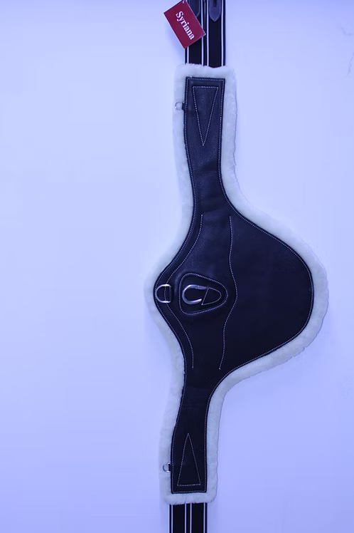 Syriana Leather Stud Girth With Removable Fur